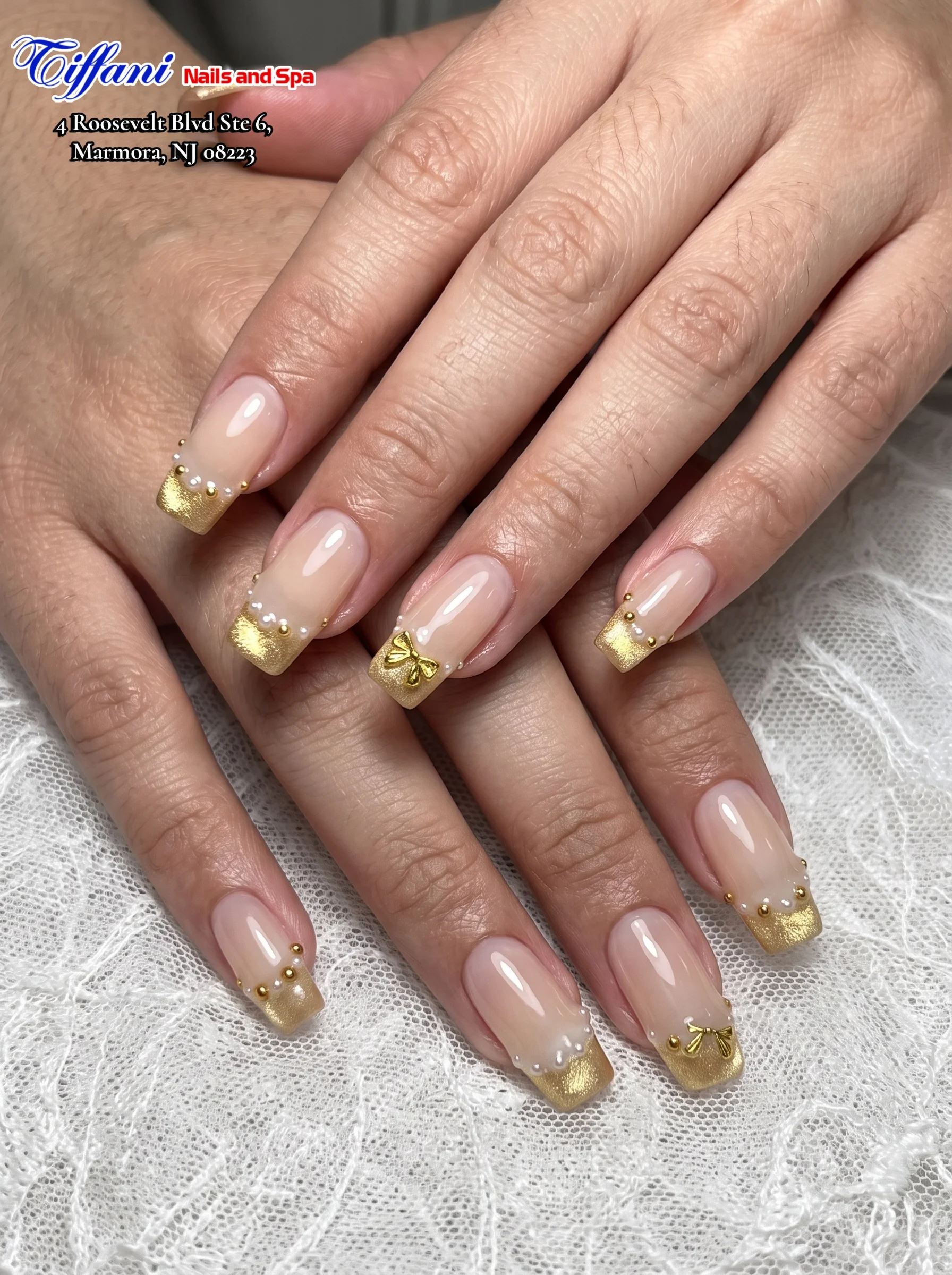 Elegant nails